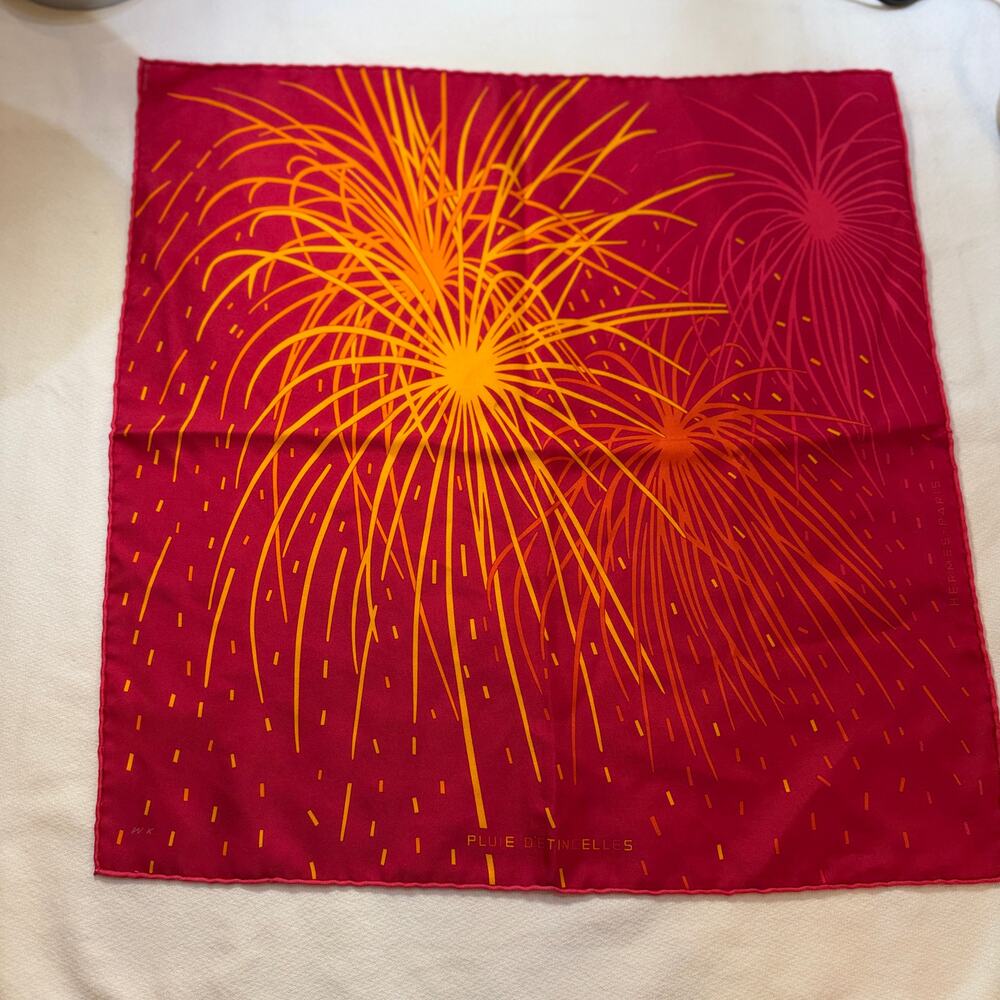 Hermes Paris‎ 'Pluie D'étincelles' 100% Silk Vintage Rolled Edge Pocket Square